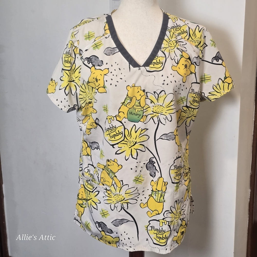 Winnie The Pooh Womens Scrub Top Floral Medical Vet Pediatric Pockets Large